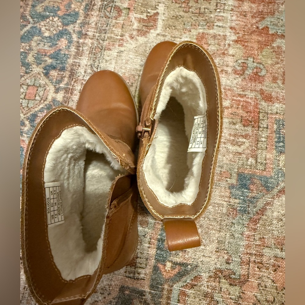 NWOT Soludos Shearling Booties - Picture 5 of 6